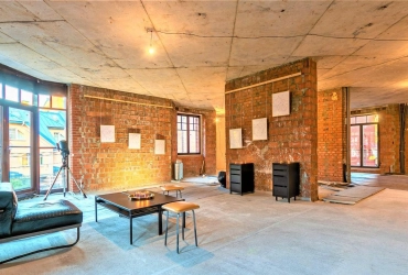 Недвижимость Квартиры / 3-к квартира, 123 м², 2/4 эт.